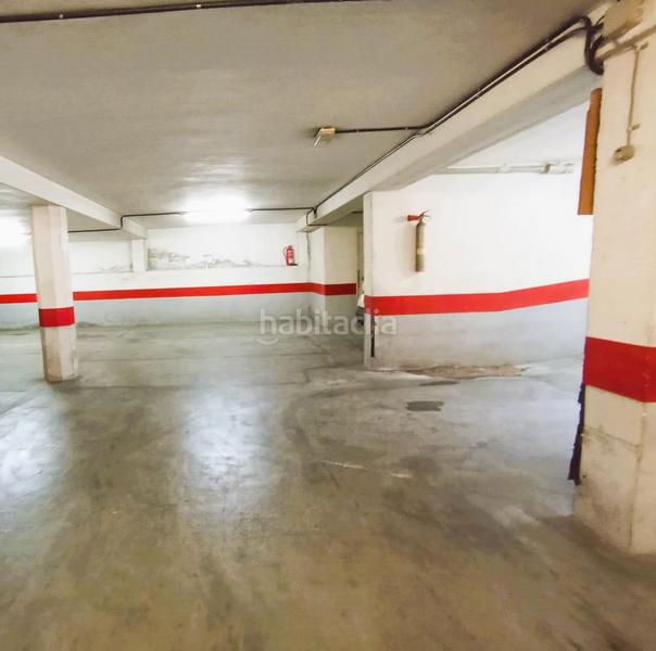 Foto b2d5f2aa-bf7b-4664-ab08-0161109d077e. Parking voiture dans calle baix camp 15 dans Centre Vendrell (El)