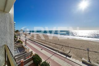 Piso en Carrer llevant 9. Espectacular piso en primera línea de mar  playa del vendrell