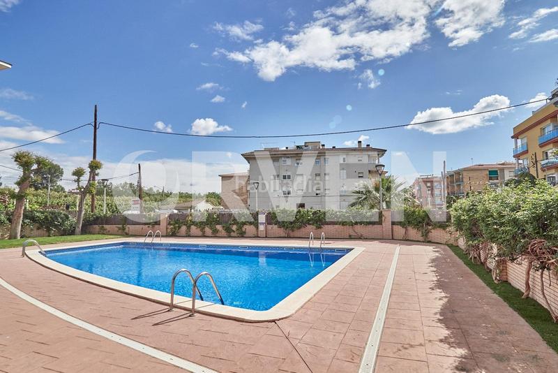 Foto 53942983-ee2e-4fc5-8150-007b4c50f848. Appartamento con riscaldamento parcheggio piscina in Vendrell (El)