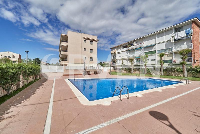 Foto a133437c-9fc8-462f-bd1d-242fbfe27745. Appartamento con riscaldamento parcheggio piscina in Vendrell (El)