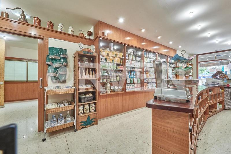 Foto e4cdb7ad-1c2d-4016-9be0-d198dd047785. Lloguer local comercial a Nucli Antic Cunit