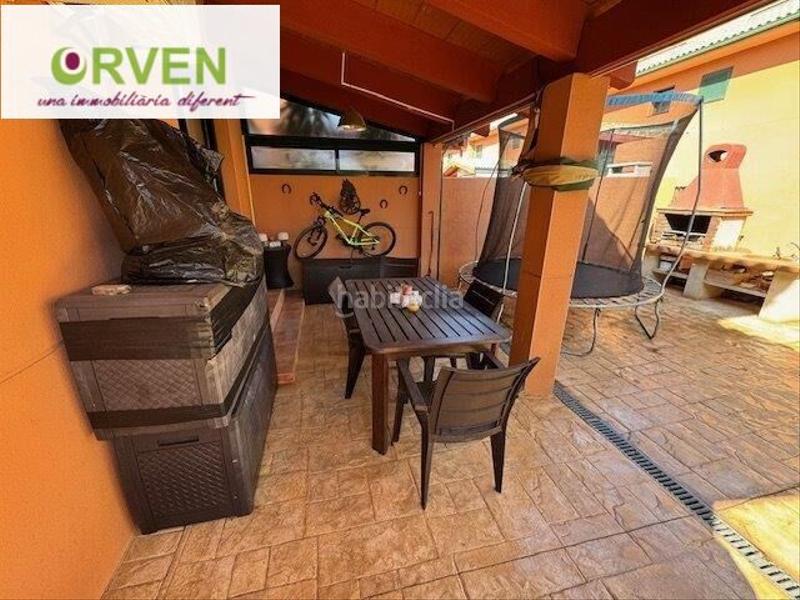 Foto e7282984-228f-481d-b357-c4521ee493e6. Casa adosada  en comarruga a 5 minutos de la playa en Coma-ruga