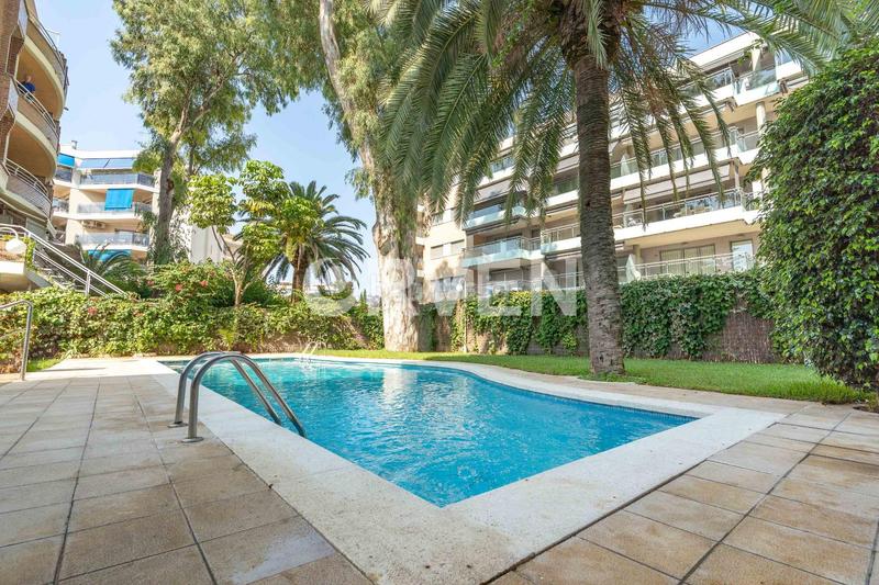 Foto 8912fc8a-5a91-4f16-bb0e-1b9b871455b4. Appartement avec parking piscine dans Platja de la Paella Torredembarra