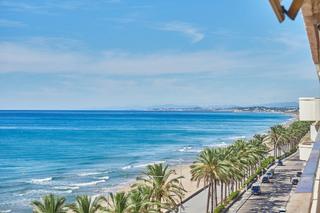Pis  Passeig maritim sant joan de deu. Primera linea de mar calafell