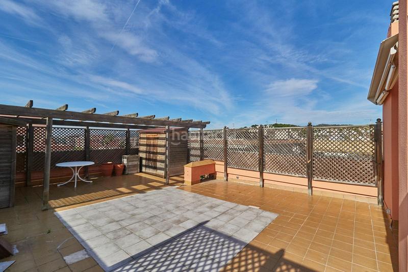 Foto b509b4ac-b6a6-4554-9316-8e8938cba512. Àtic amb aparcament piscina a L´Estany Calafell