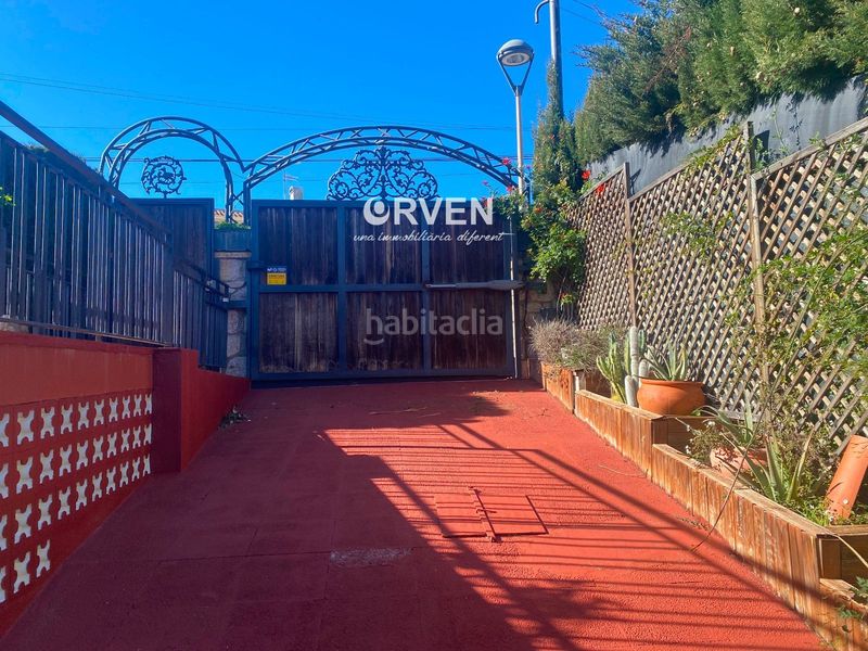 Foto 0d5da265-e0ff-4a93-96b0-83885c3cd10f. Xalet amb aparcament piscina a Cunit residencial Cunit