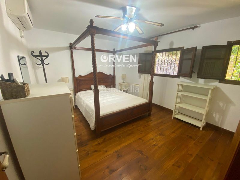 Foto 5b6b0bad-3dd2-4e18-a9cb-d818364a4cbf. Xalet amb aparcament piscina a Cunit residencial Cunit