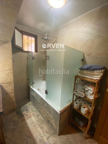 Foto 772a909e-dd90-4a0f-8820-03e2ab8095a6. Xalet amb aparcament piscina a Cunit residencial Cunit