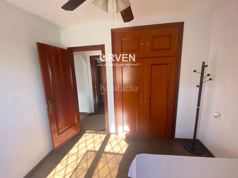 Foto f6f35006-0b15-4fba-9a16-dc27fc7f944f. Xalet amb aparcament piscina a Cunit residencial Cunit