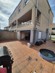 Reihenhaus  Llevadora maria vives. Adosada