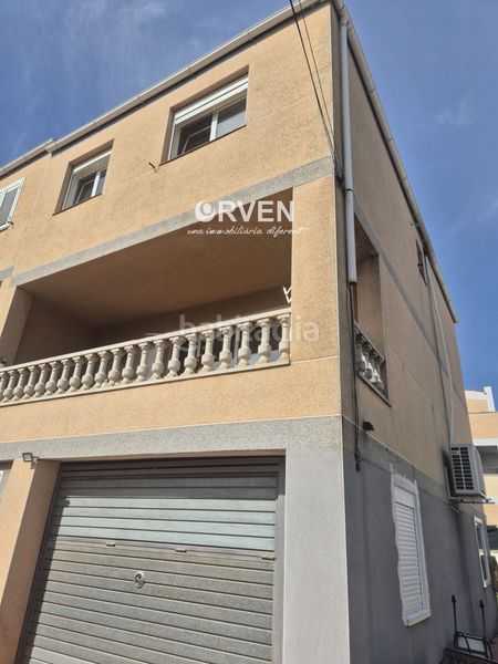 Foto 8542e9eb-3366-4370-88a5-e181a4c7d39c. Casa adossada a Calafell poble Calafell