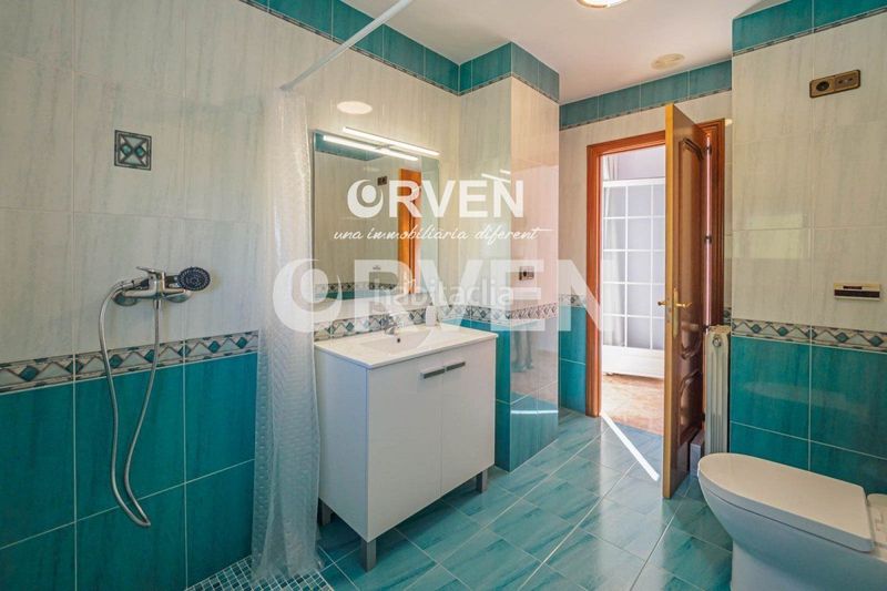 Foto 08ce291c-b0c1-4e3d-9928-fc279aecafe2. Casa adossada amb calefacció aparcament a La Mora Tarragona