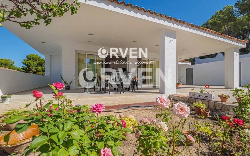 Foto 0ccd6501-1909-48cb-bd37-d6f857e7d8c7. Casa adossada amb calefacció aparcament a La Mora Tarragona