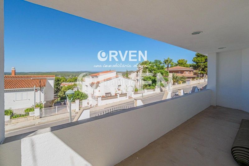 Foto 32a93979-987c-4540-a549-99401d7becc3. Casa adossada amb calefacció aparcament a La Mora Tarragona