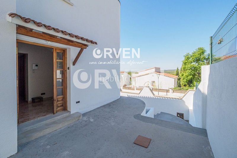 Foto 80d72a8c-2984-4449-809a-baaec62c8965. Casa adossada amb calefacció aparcament a La Mora Tarragona