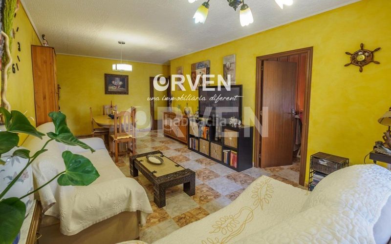 Foto 8878fdea-777c-4fa3-87a0-6f3e366447cb. Pis a Centre Torredembarra