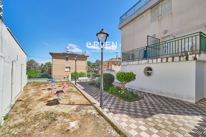 Foto 976b7370-fa6f-4f5d-bd54-e1d0c6e5e7f5. Apartament amb calefacció aparcament piscina a Els Munts Torredembarra