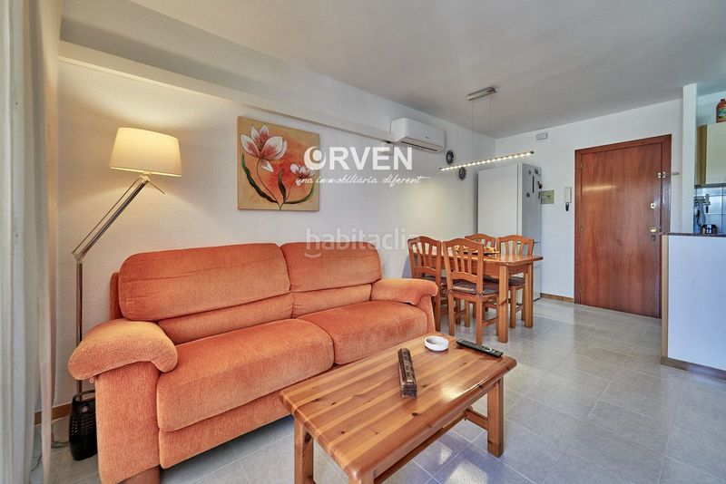 Foto bc2fff5b-fc1d-45da-9fb3-3165895ae6a3. Apartament amb calefacció aparcament piscina a Els Munts Torredembarra