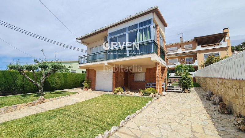 Foto 04301f2c-6a84-4bae-ac7f-b83d4114a8cc. Casa amb aparcament a Bellamar Calafell