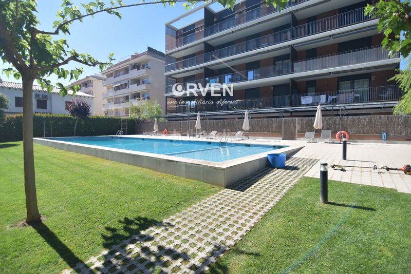 Foto dc120e91-000f-41fb-9d00-cedd4ed90302. Dúplex amb aparcament piscina a L´Estany Calafell