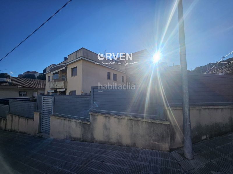 Foto edca170f-7263-4c7a-b6f8-7dde576c0ac4. Pis amb calefacció aparcament piscina a Segur de Calafell nucli urbà Segur de Calafell