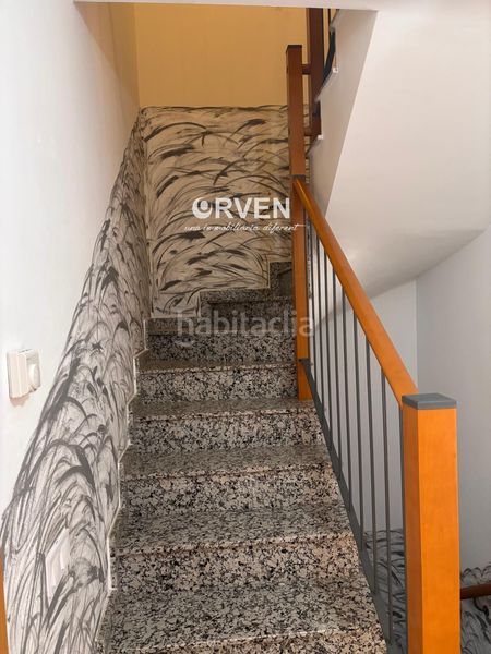 Foto 09ffd9f1-c105-4765-9b7c-eec7abd8bf47. Casa adossada amb calefacció aparcament a Bellvei