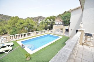 Reihenhaus  Pedrera. A 22 escalones de tu vivienda ideal