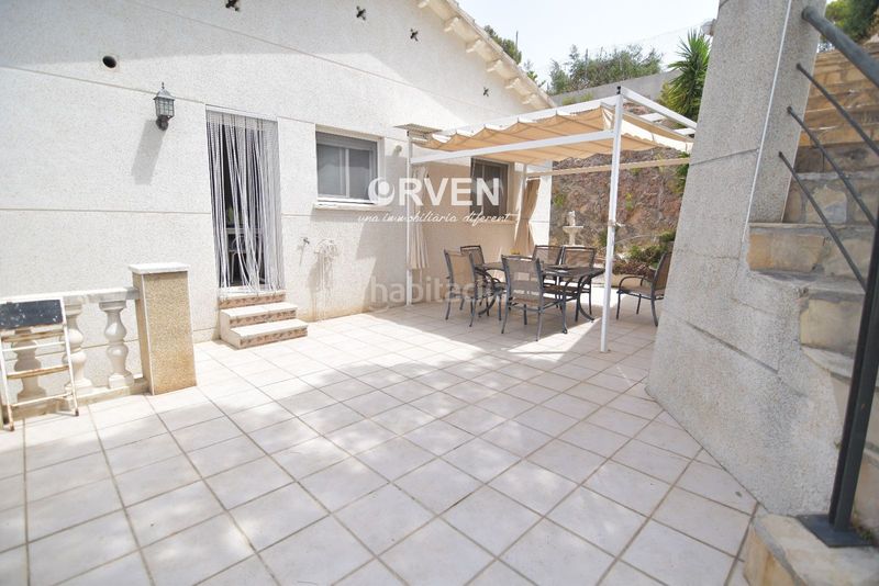 Foto 0d266b0f-c205-48d8-ac0c-f46030fb7e34. Casa adossada amb calefacció aparcament piscina a Roda de Barà