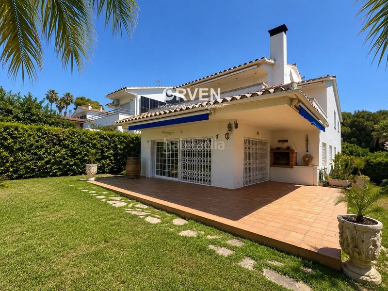 Foto ab5a9973-e678-46dc-9e50-04b76c07bab1. Casa amb calefacció aparcament a Mas Mel Calafell