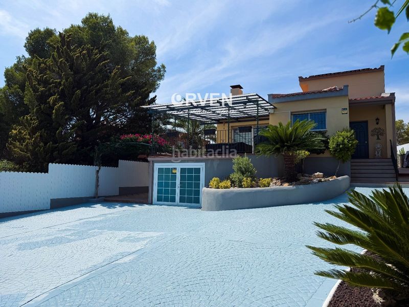 Foto 1a0dc7a0-7f81-4299-9657-9265bfc152ce. Xalet amb calefacció aparcament piscina a Roda de Barà