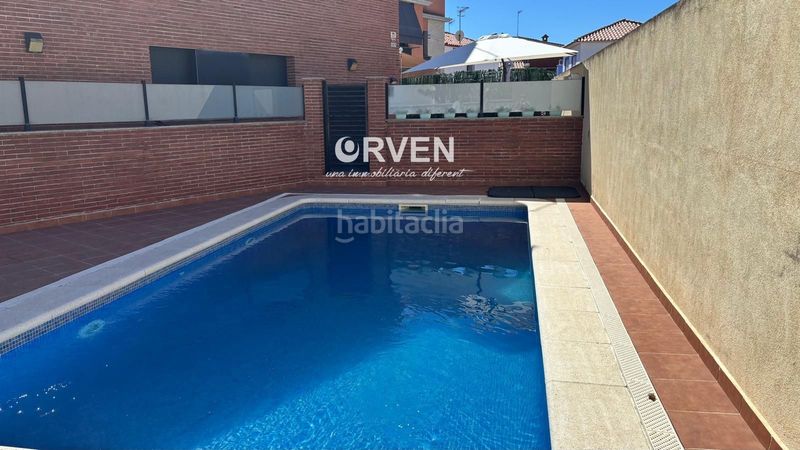 Foto b1c5daa2-c801-429a-8deb-80bac523e57c. Àtic amb calefacció aparcament piscina a Segur de Calafell nucli urbà Segur de Calafell