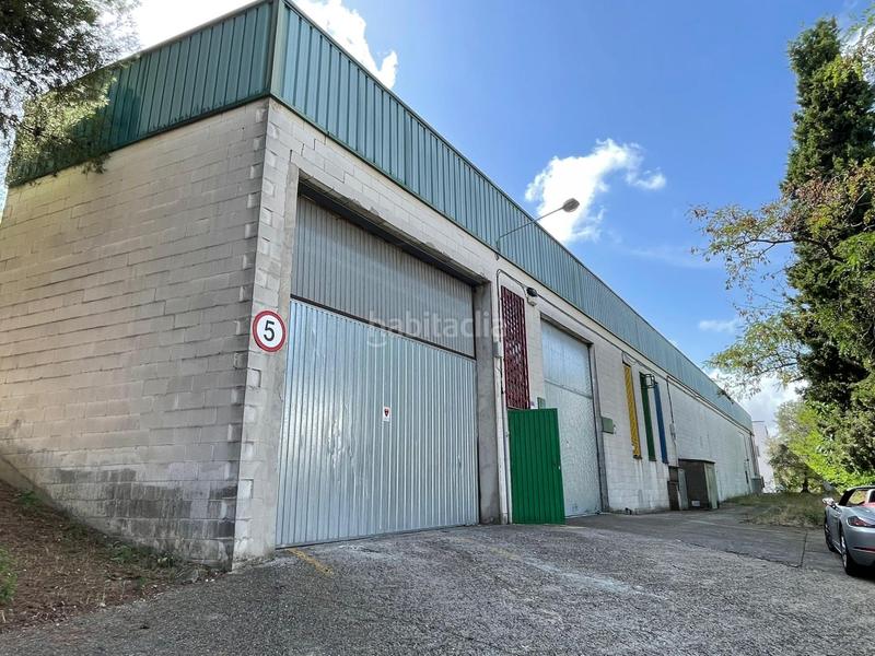 Foto 22eb0bad-19dd-4d34-84fa-aeab52c96316. Rent industrial building in Zona Industrial Barberà del Vallès