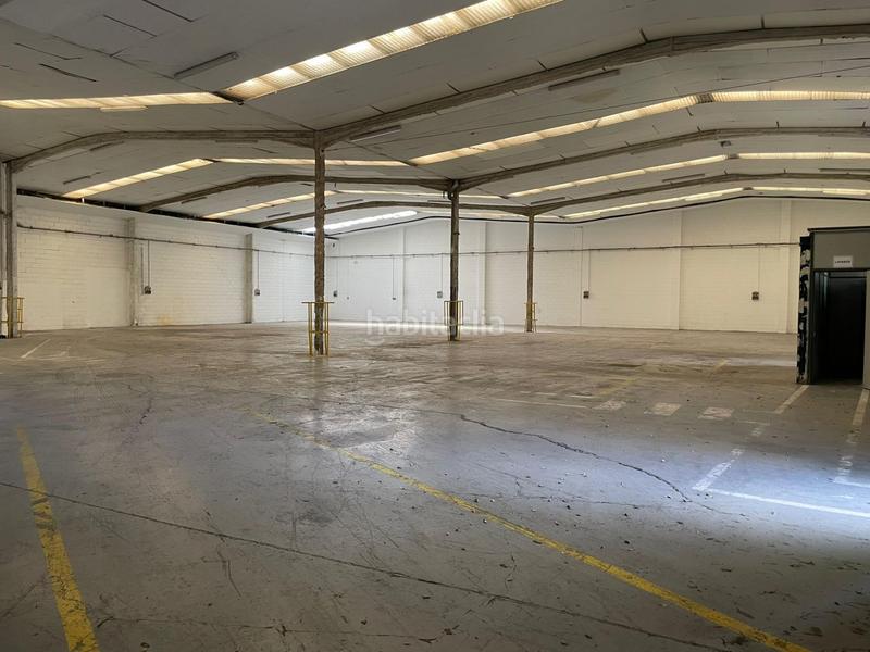 Foto 2822d886-0019-418b-8e1c-87917822cbb6. Rent industrial building in Zona Industrial Barberà del Vallès