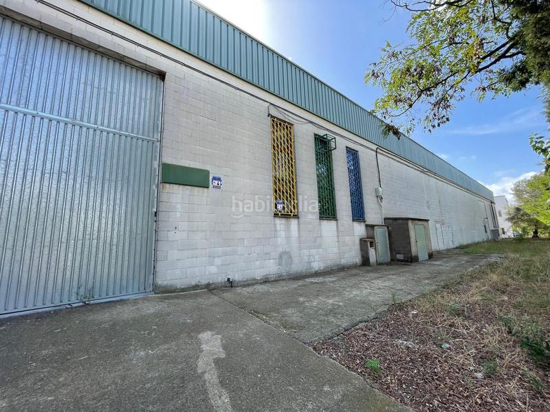 Foto 9c16519d-fc3c-4004-af8d-02eb33c0f9d2. Rent industrial building in Zona Industrial Barberà del Vallès