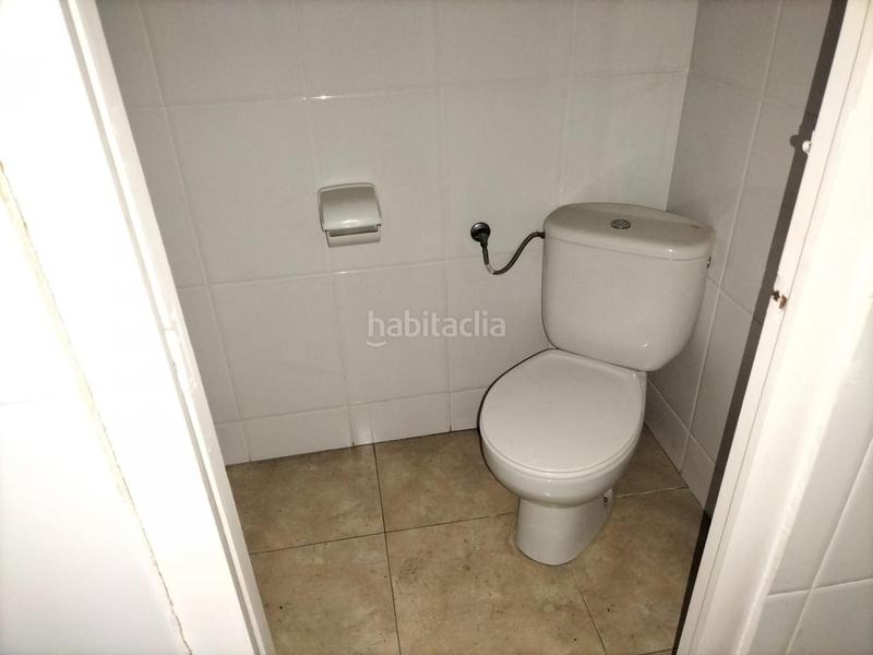 Foto 0b77157d-21ea-4fee-ad43-4f416fa3589f. Bâtiment à usage industriel dans Zona Industrial Barberà del Vallès