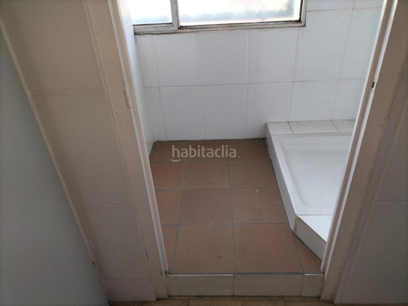 Foto 63263651-5dc2-41c6-8756-1afa7879d6f7. Bâtiment à usage industriel dans Zona Industrial Barberà del Vallès