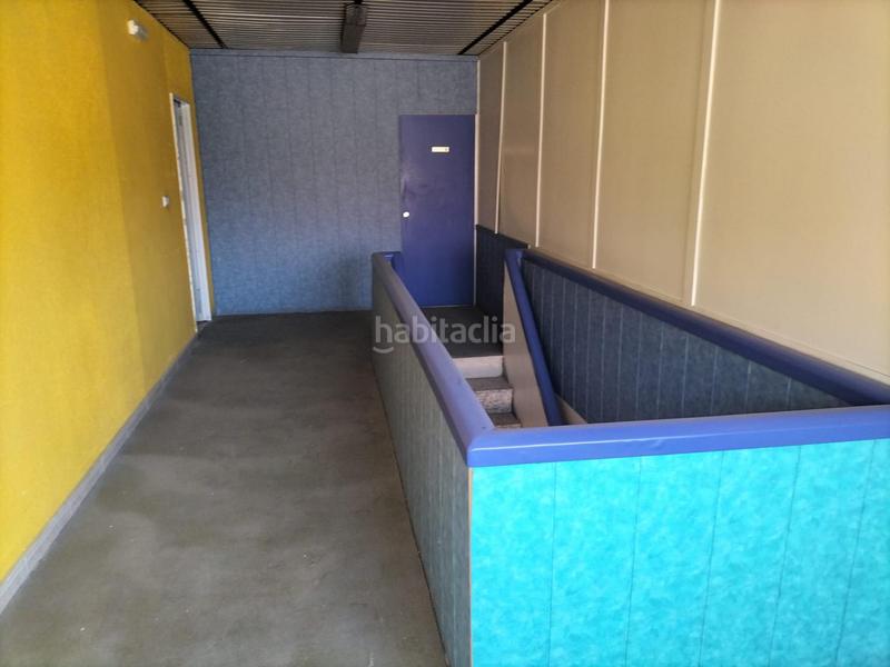 Foto ad54a9bb-417e-42ad-987f-7341de6a80f7. Bâtiment à usage industriel dans Zona Industrial Barberà del Vallès