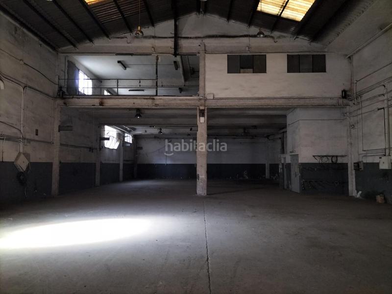Foto d539a45f-230e-4842-b28b-d1ed598854ea. Bâtiment à usage industriel dans Zona Industrial Barberà del Vallès