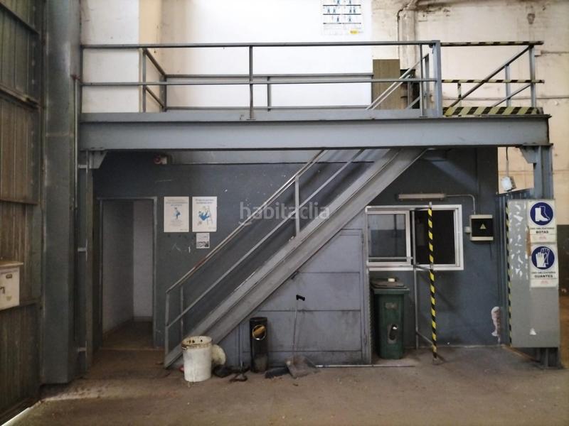 Foto 298b3518-a52c-4aa7-9c34-5ecaf59ecf8c. Nave industrial en Zona Industrial Barberà del Vallès