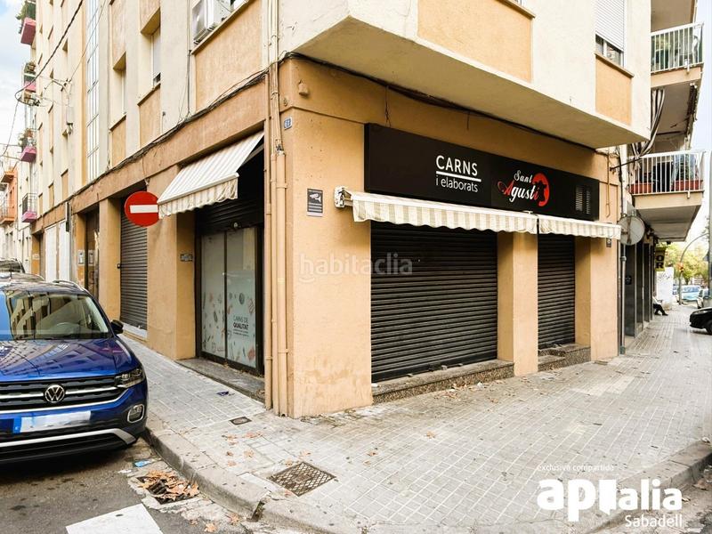 Foto 19a5f5dd-cea6-4a57-be3c-49b271221a10. Local comercial en Els Merinals Sabadell
