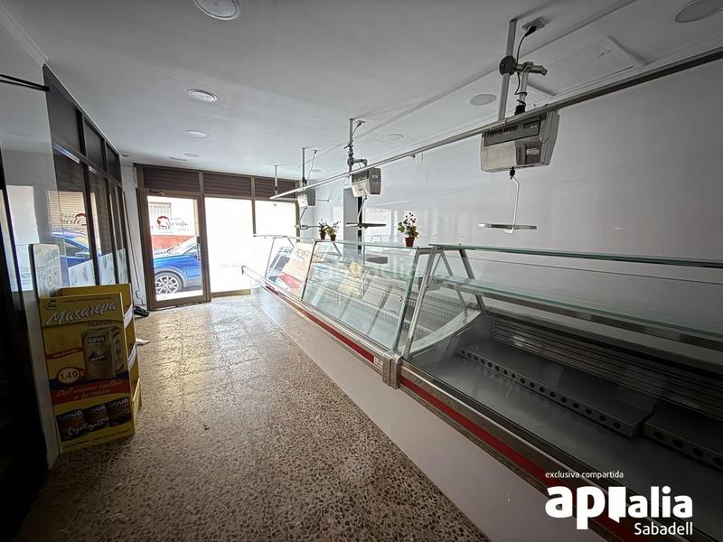 Foto bdc0e8a4-e790-4db6-9f54-e84ddcf9ee2a. Local comercial en Els Merinals Sabadell
