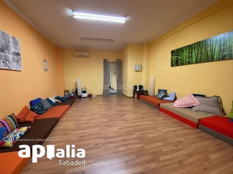 Foto ad24dd97-6139-4f66-820b-d6b168d35982. Local comercial en Can Rull Sabadell