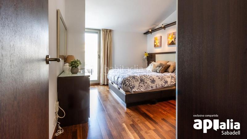 Foto dee2551b-9fcf-4c1b-9745-ad13d6e41b08. Duplex avec chauffage parking dans Creu Alta Sabadell
