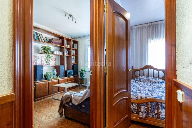 Foto d9230217-a2d8-45a5-b88b-9063ac2a7911. Chalet mit heizung parking in Eixample - Can Bogunyà Castellar del Vallès