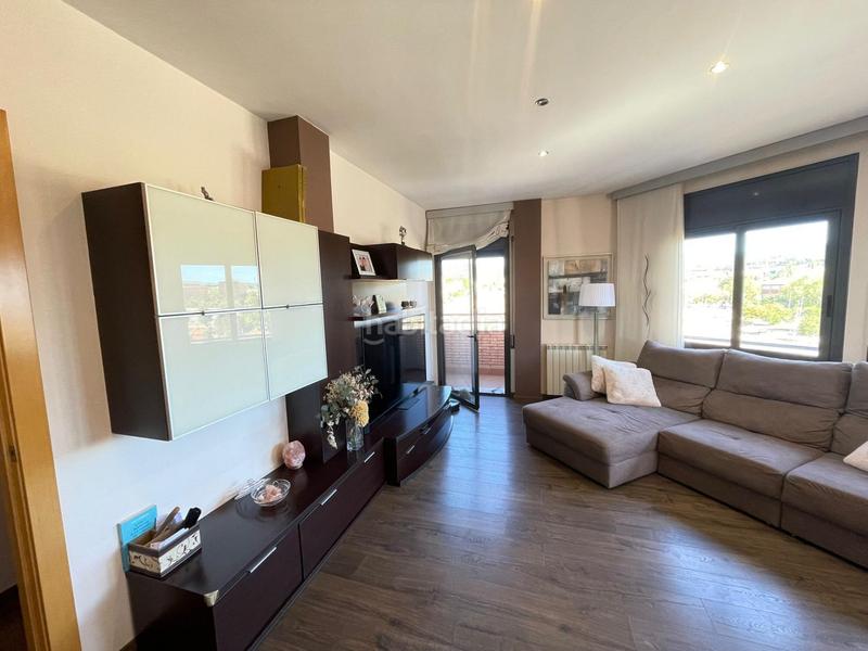 Foto 2ac973bc-543f-42b6-bc80-b590843fef14. Duplex con riscaldamento in Sant Pere Nord Terrassa