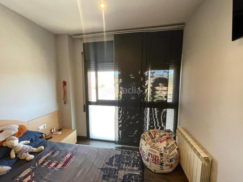 Foto c1b943be-1b6e-49ac-be49-2fdb61068394. Duplex con riscaldamento in Sant Pere Nord Terrassa