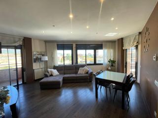 Zweistöckige Wohnung in Sant Pere Nord