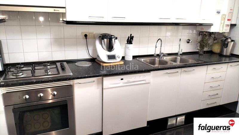 Foto 637c9f00-5d2a-4839-9125-69eb2b00baf2. Zweistöckige wohnung mit heizung in Creu Alta Sabadell