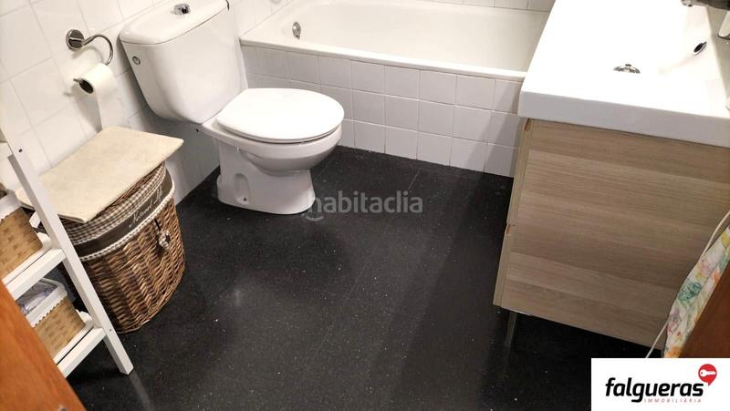 Foto e901e07c-bceb-410c-9a51-22a559d84cf1. Zweistöckige wohnung mit heizung in Creu Alta Sabadell