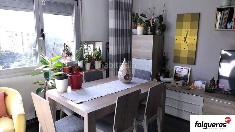 Foto ffca9751-109b-4019-a6a3-c70a3748c1b0. Zweistöckige wohnung mit heizung in Creu Alta Sabadell